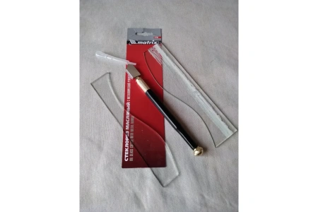 Стеклорез масляный